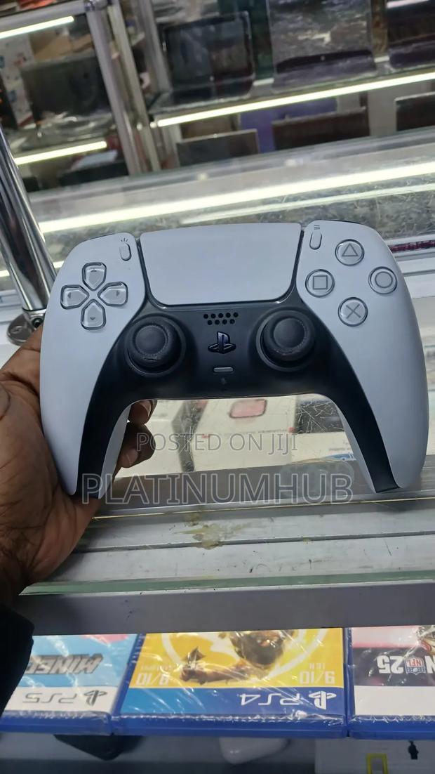 Ps5 Pad Used White.