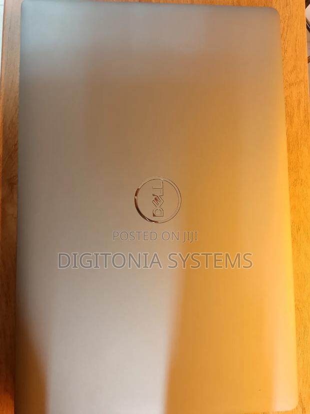 Laptop Dell Precision 3561 16GB Intel Core i5 SSD 256GB