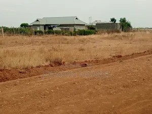 Prime Residential Plot in Jujafarm
