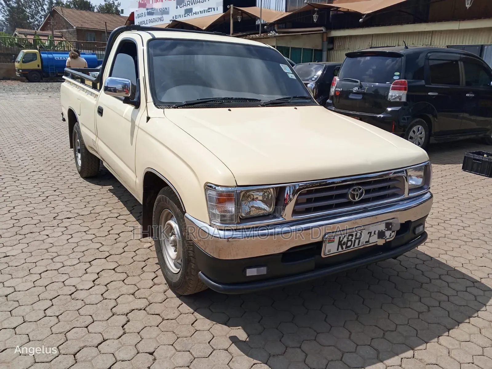 Toyota Hilux 2004