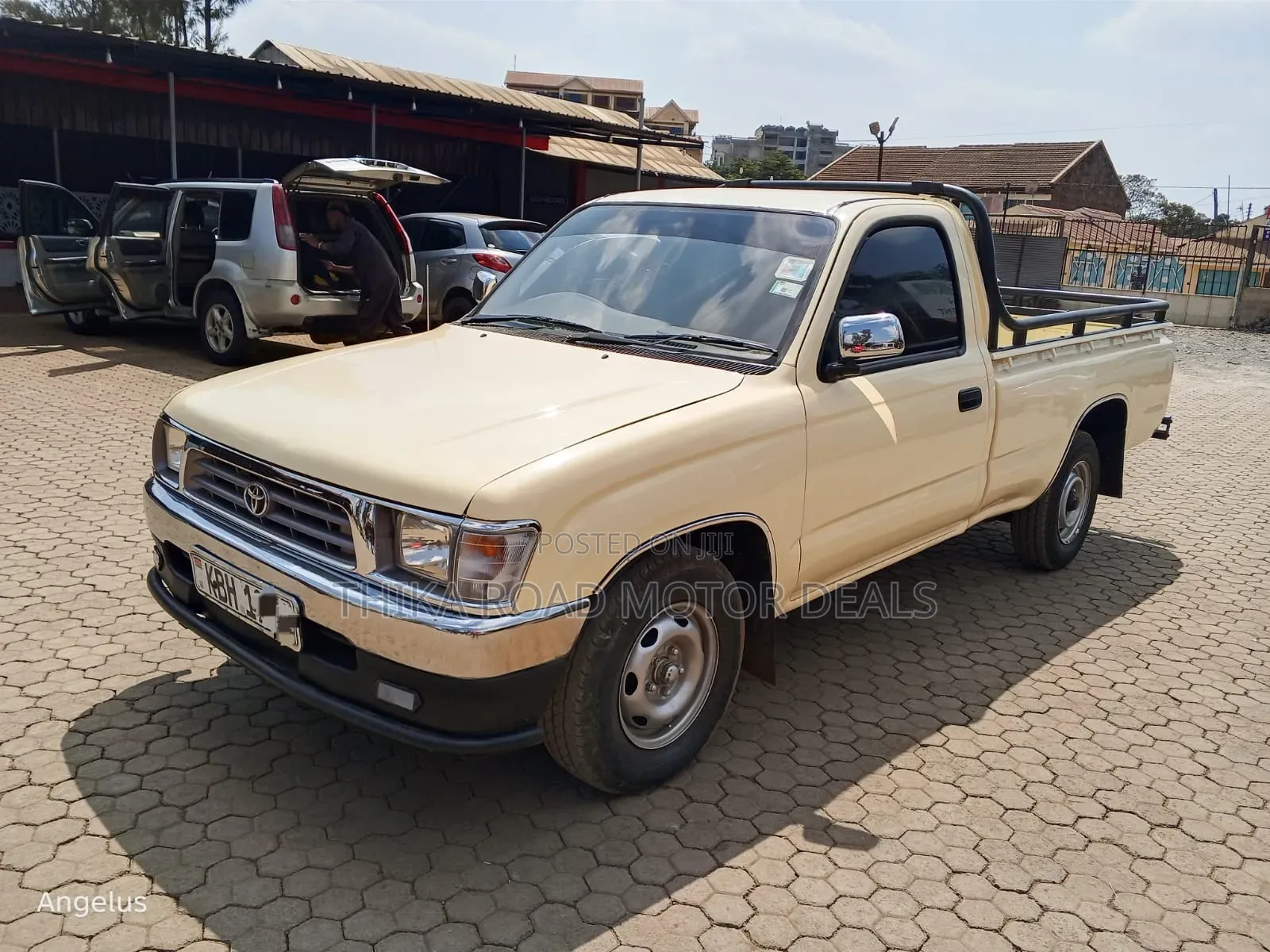 Toyota Hilux 2004