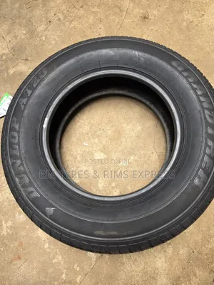 265 /65 R18 Dunlop TIRES (Japan)