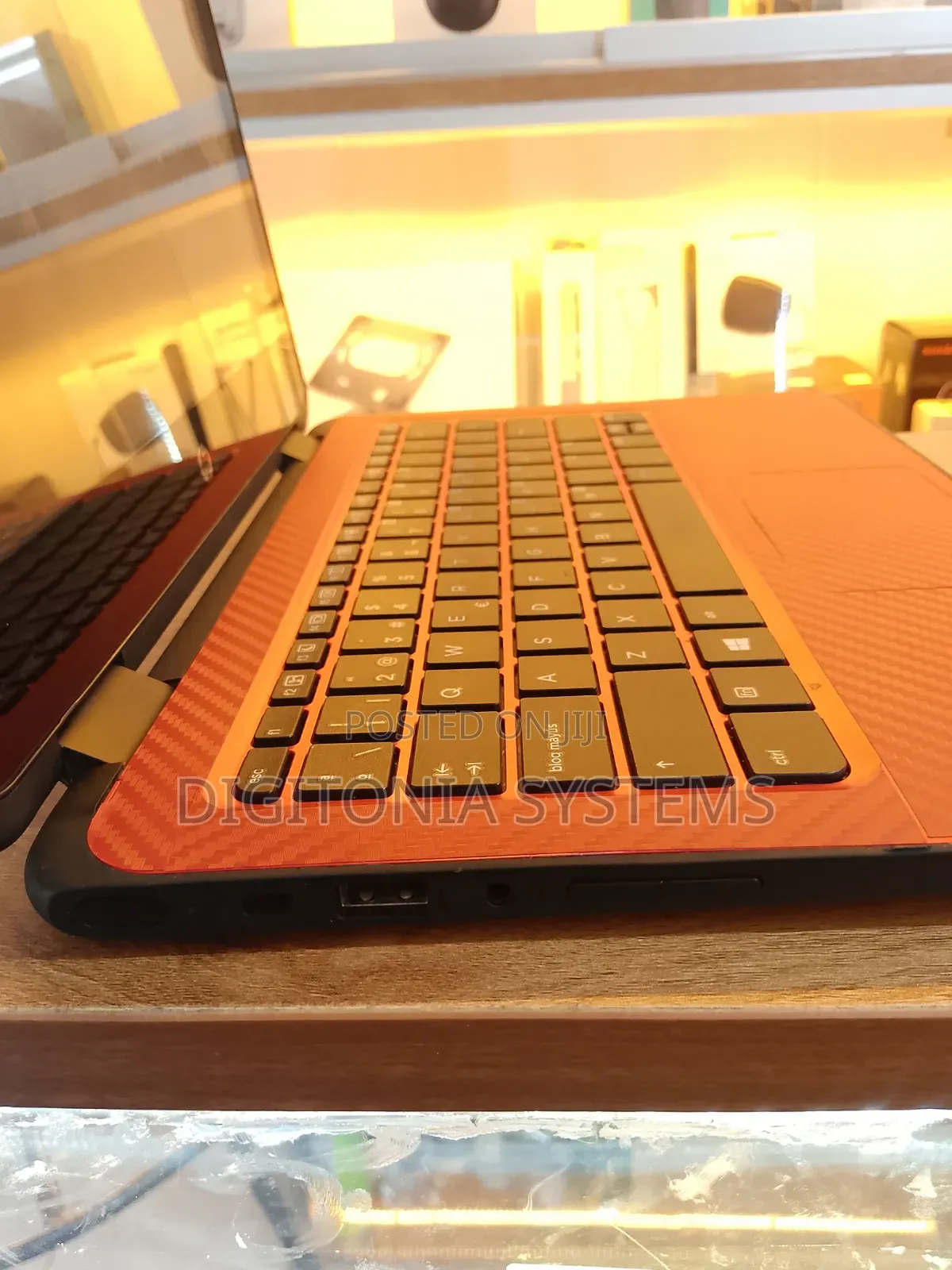 Laptop HP Probook 11 EE G1 4GB Intel SSD 128GB