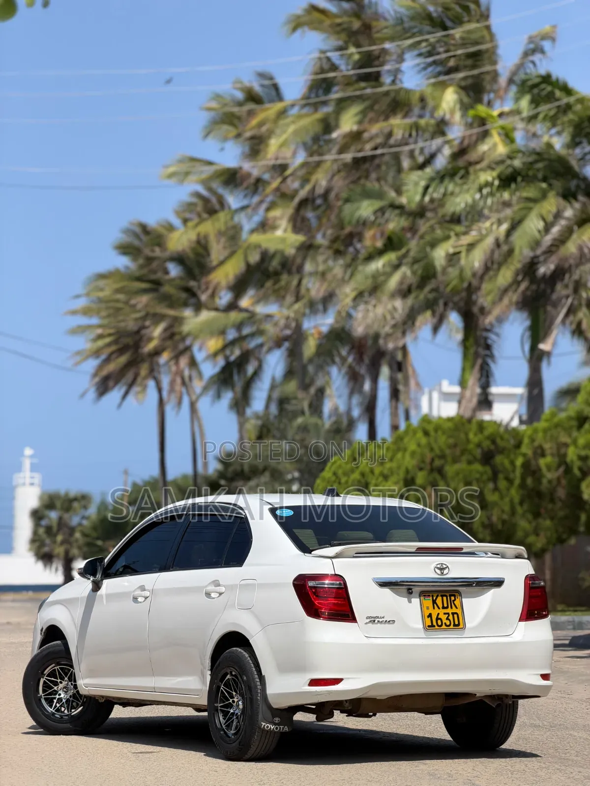 Toyota Axio 2018 White