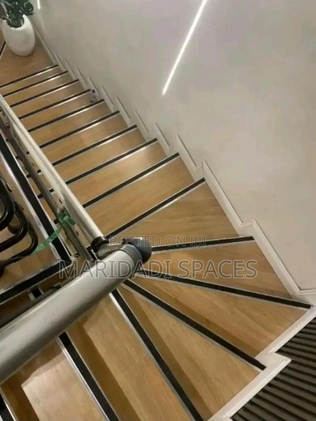 Premium Interlocking SPC Tiles - thumbnail 2