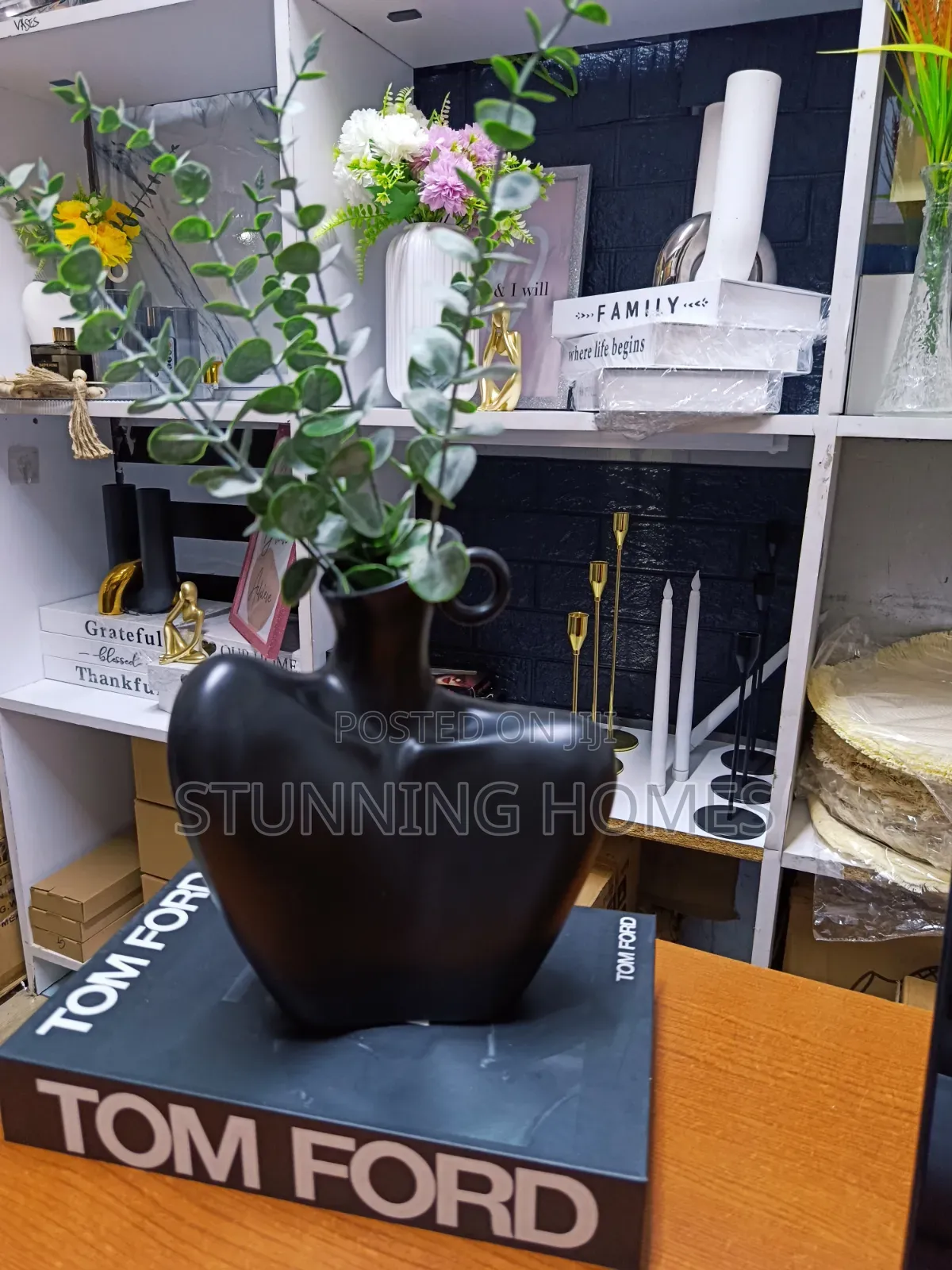  Black Statement Female Body Vase