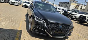 Toyota Crown 2020 Black