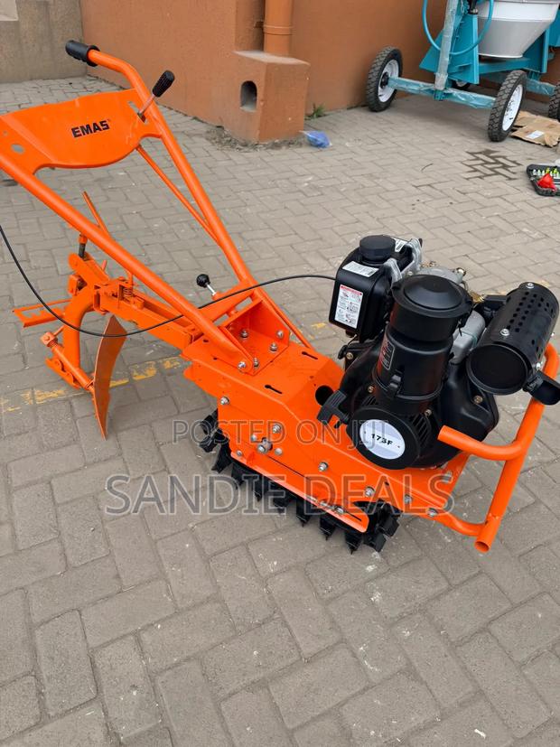 Trenching Machine