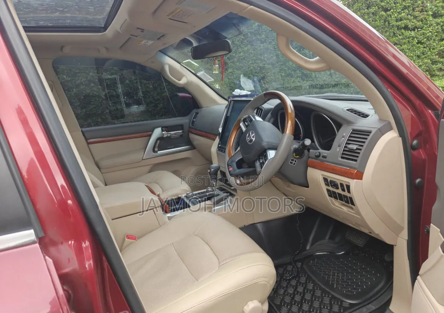 Toyota Land Cruiser 2015 Maroon