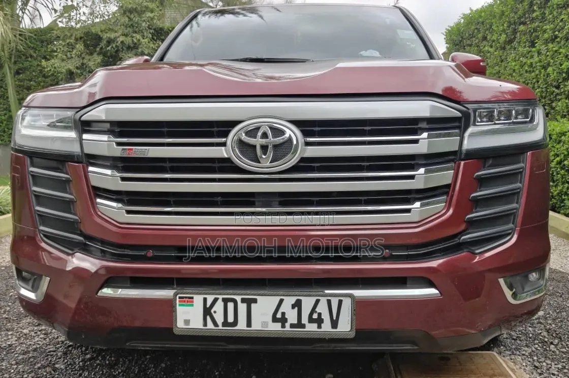 Toyota Land Cruiser 2015 Maroon
