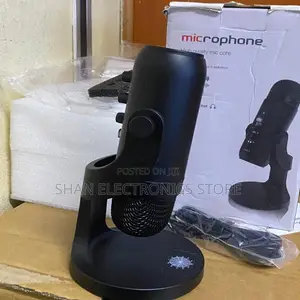 Studio-Quality Audio Table Microphone With Voice Cancellation