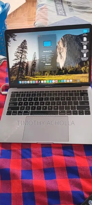 Laptop Apple MacBook Pro 2017 16GB Intel Core i5 SSD 256GB