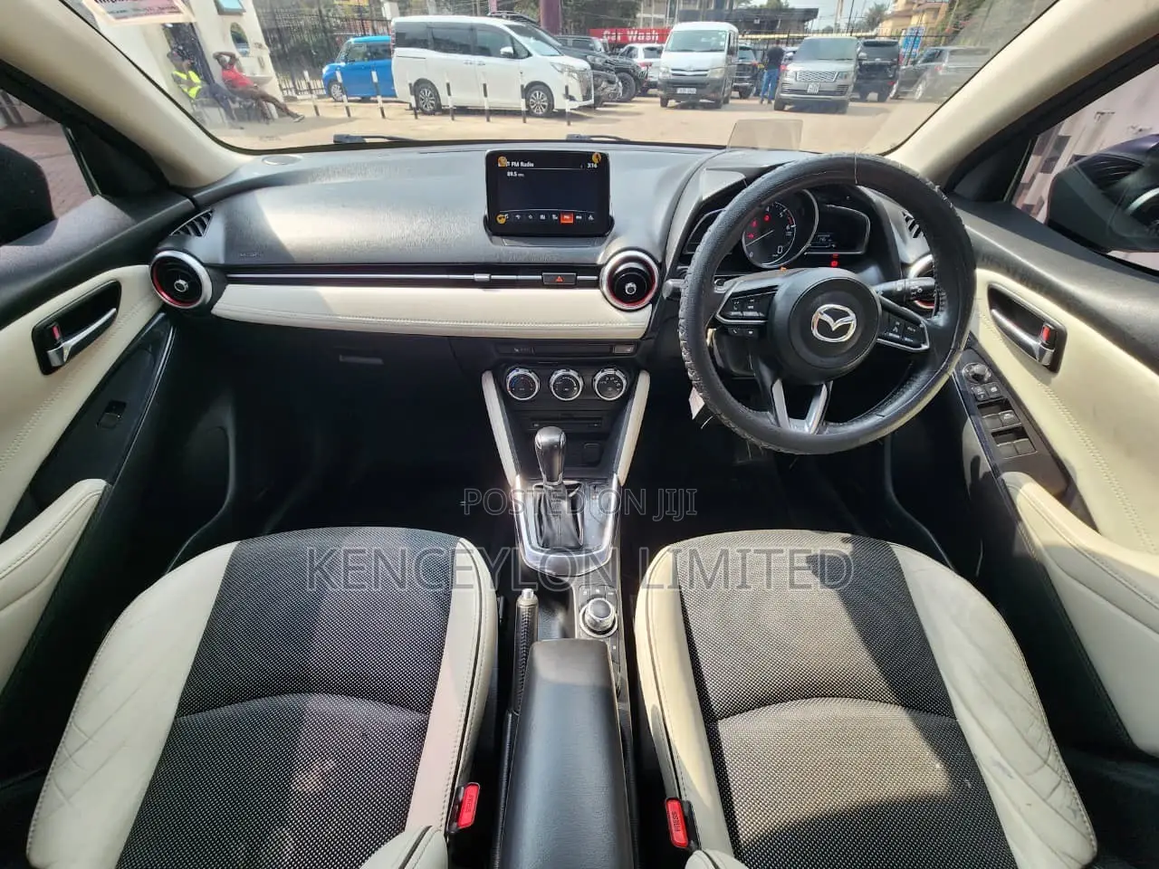 Mazda Demio 2018 Gray