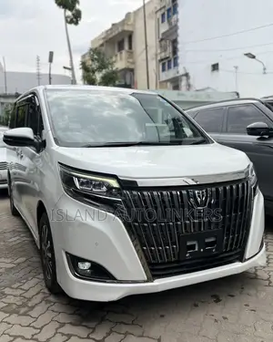Toyota Esquire 2.0 FWD (7 seater) 2019 White