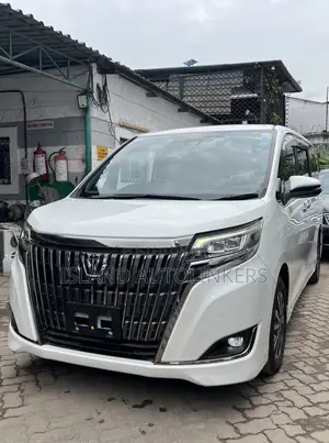 Toyota Esquire 2.0 FWD (7 seater) 2019 White