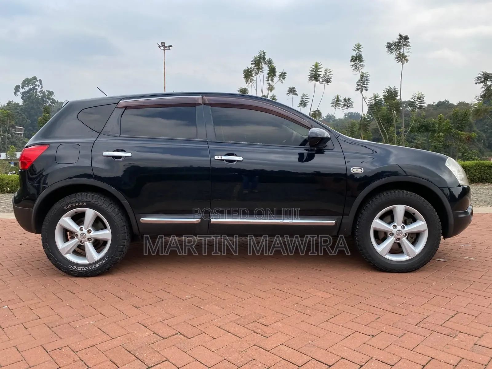 Nissan Dualis 2011 Black
