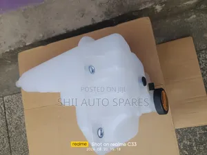 Coolant Reservoir Tank for Hilux Revo