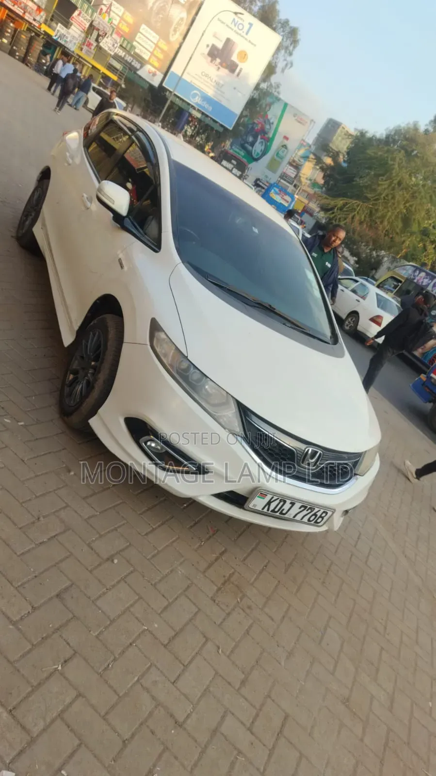Honda Jade 2015 White