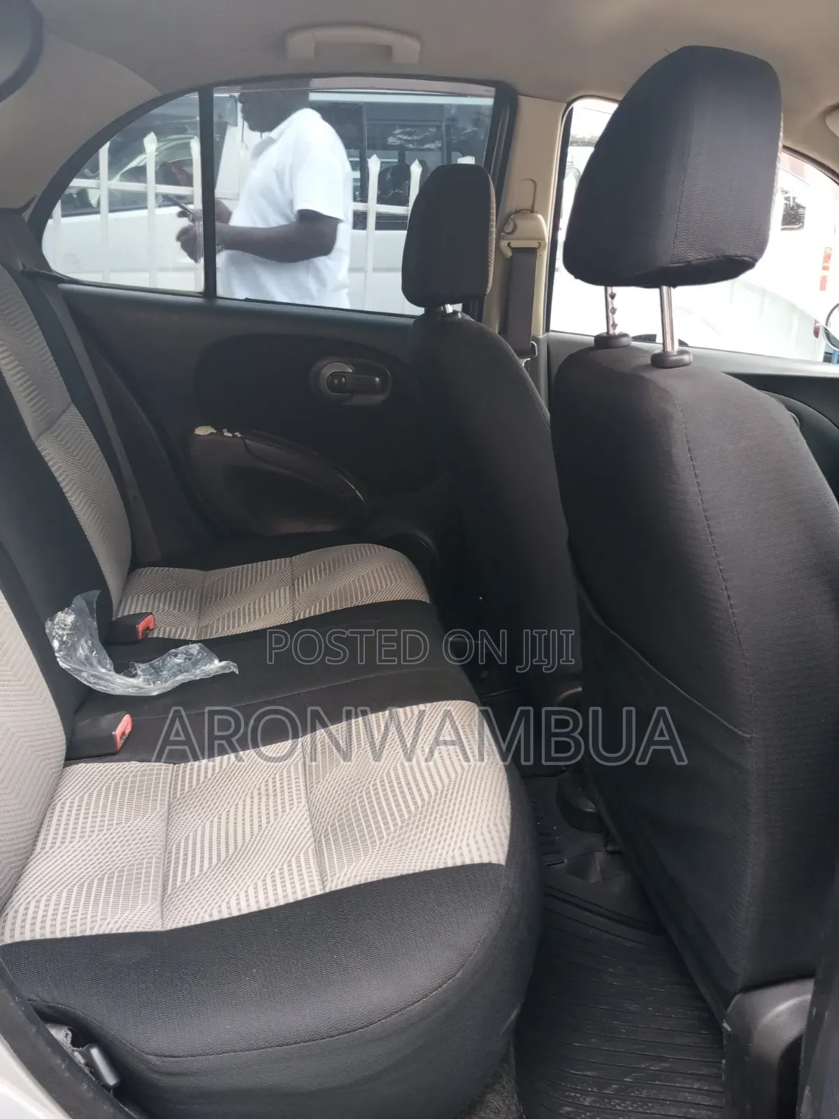 Nissan March 2009 Silver