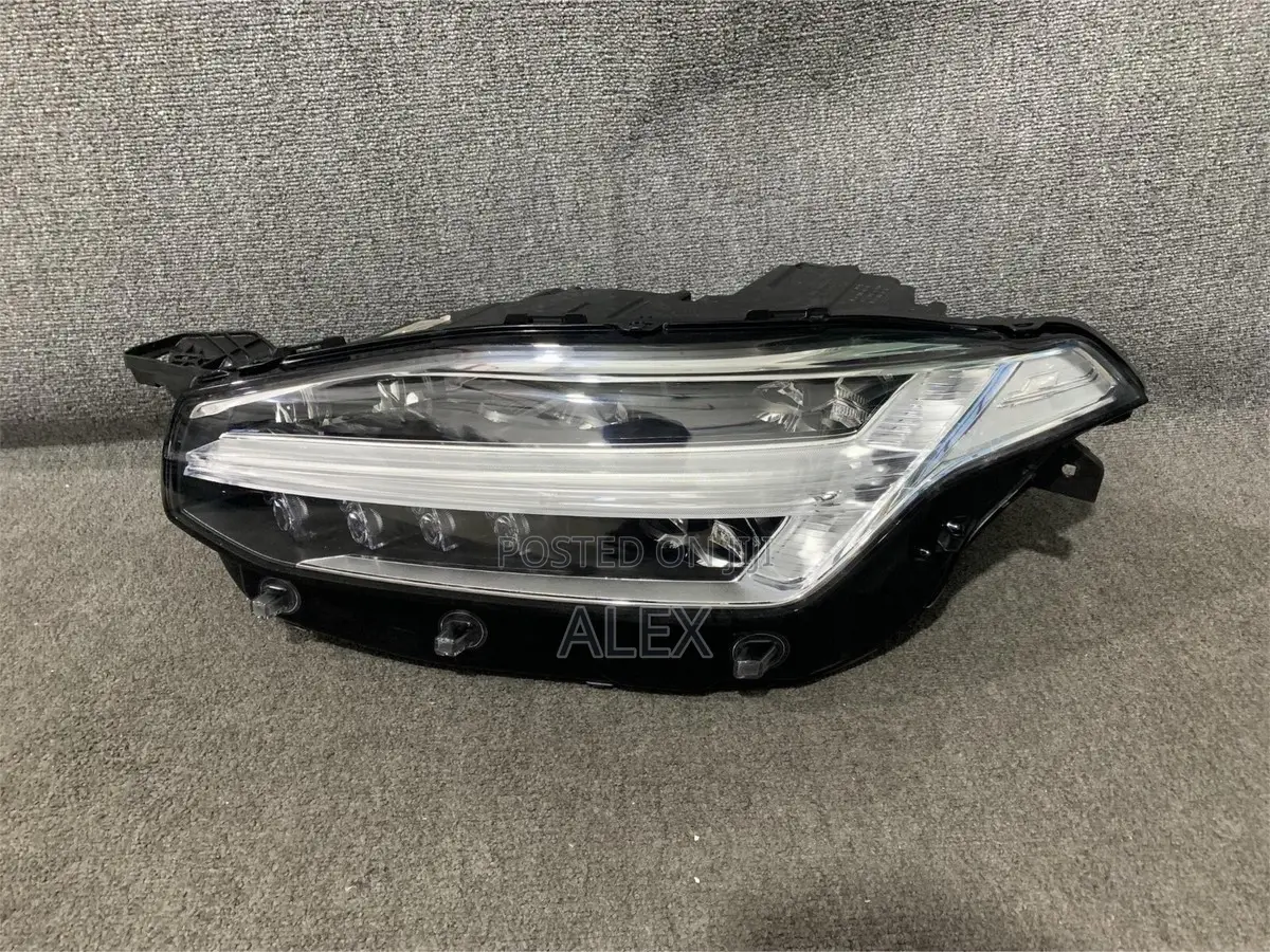 LED Headlight Assembly Volvo XC90 - Left Side
