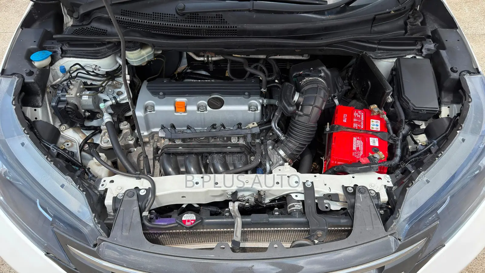 Honda CR-V 2012 White