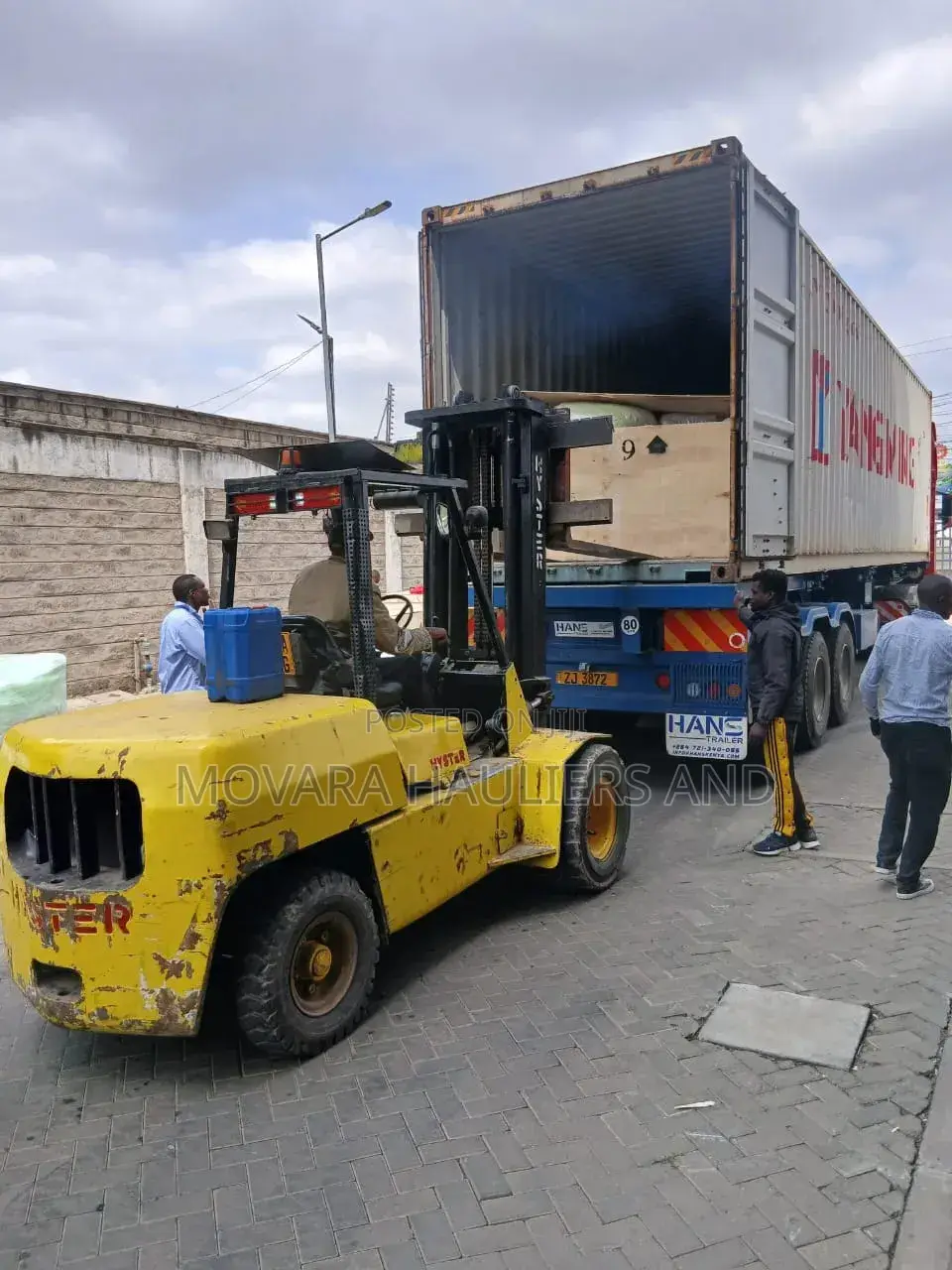 Forlift Available for 'Lifting Heavy' Loads
