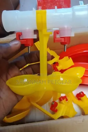 Automatic Chicken Nipple Watering System With Snap-on Drip Cups