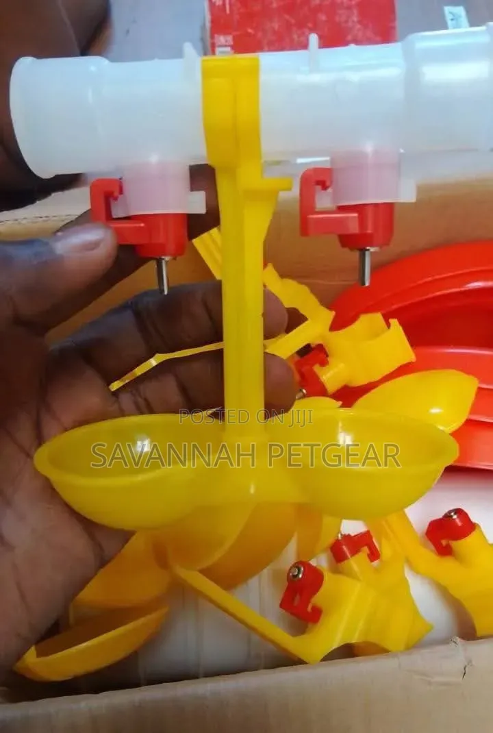 Automatic Chicken Nipple Watering System With Snap-on Drip Cups