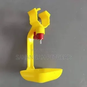 Automatic Chicken Nipple Watering System With Snap-on Drip Cups