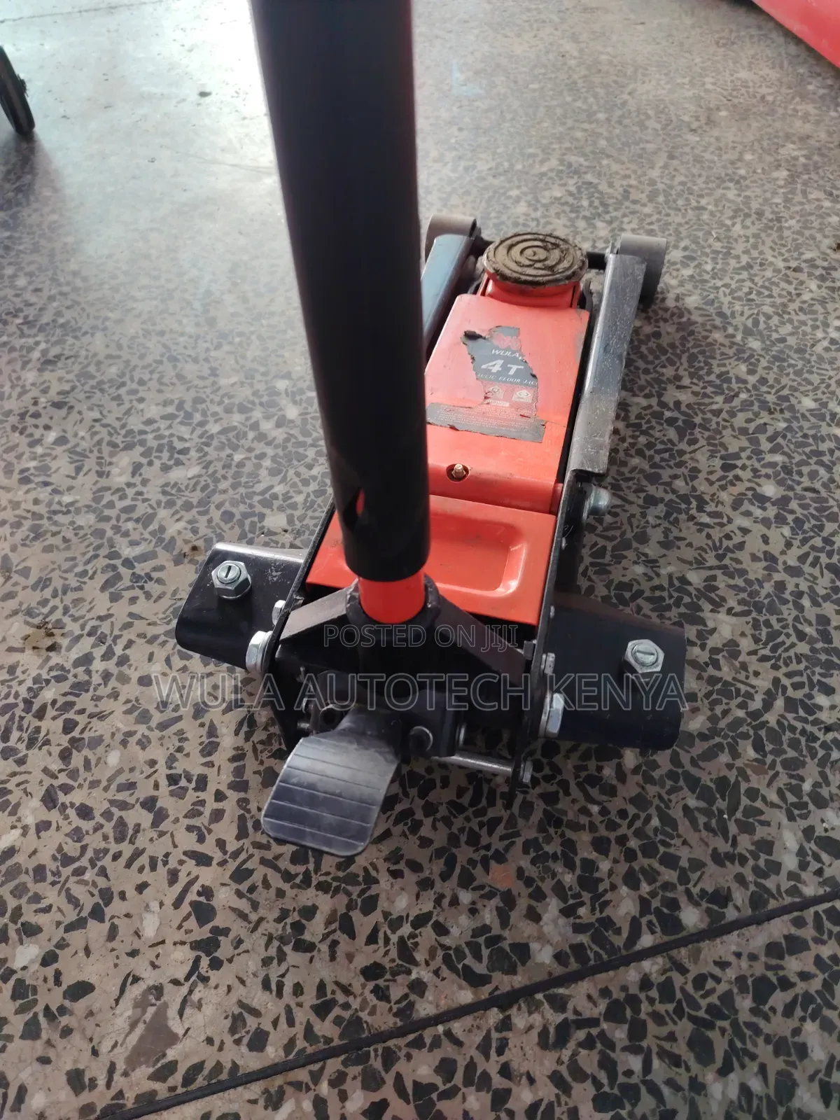 Quick Lift Foot Pedal Heavy Duty 4tns Trolley Jack Machine Sunshine