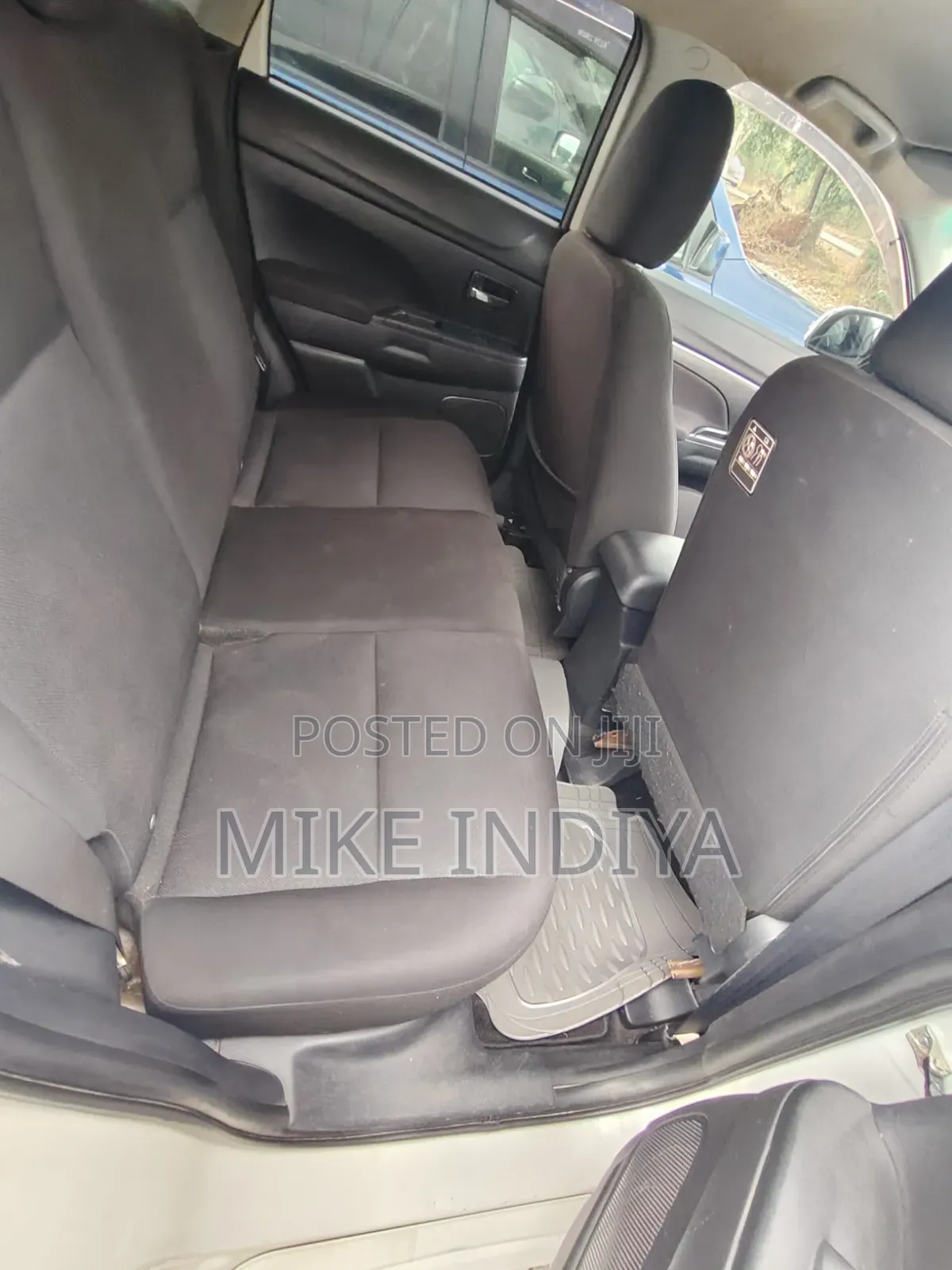 Mitsubishi RVR 2010 White
