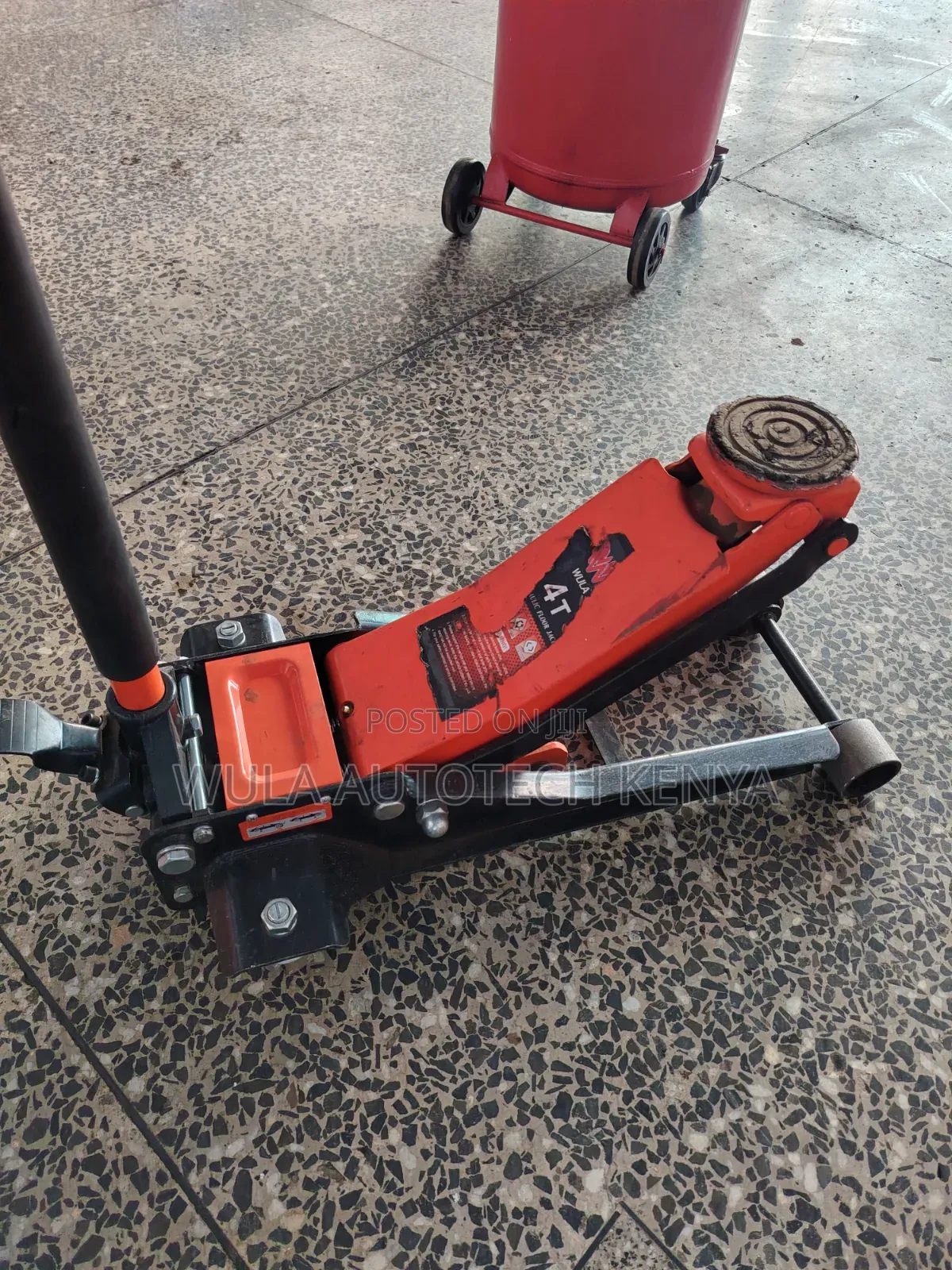 Garage and Auto Service Use Heavy Commercial 4tns Trolley Jack Machine
