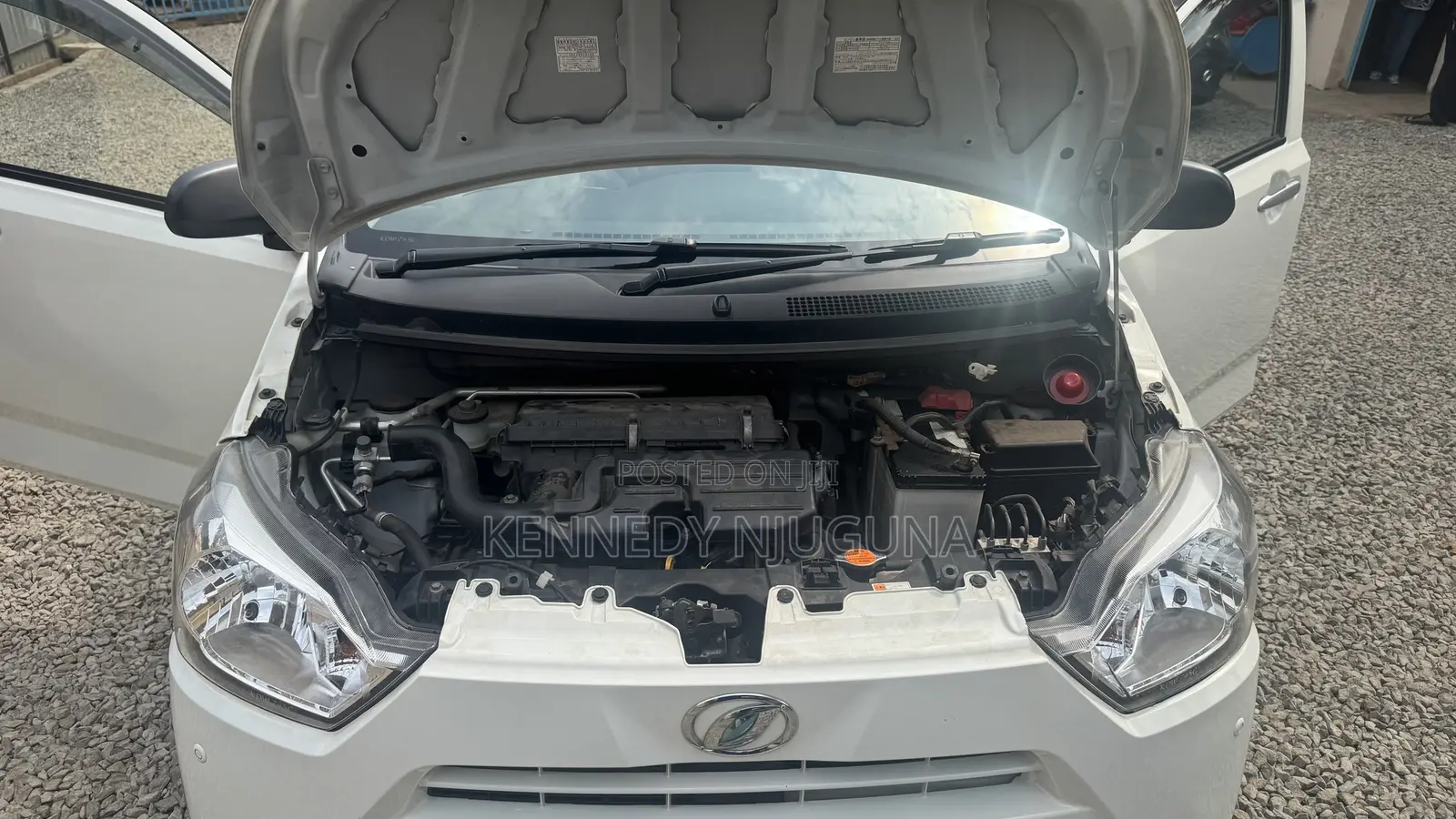 Daihatsu Mira 2019 White