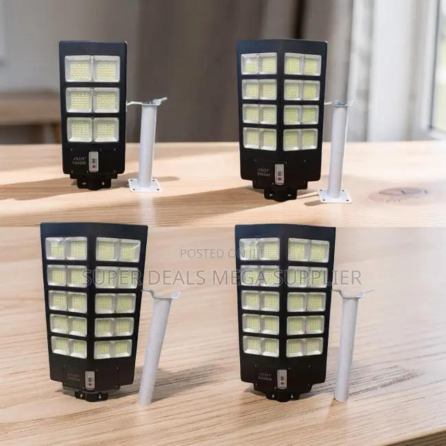 Factory Deals Bright 1000W,2000W,3000W,5000W Watts Solar Street Lights