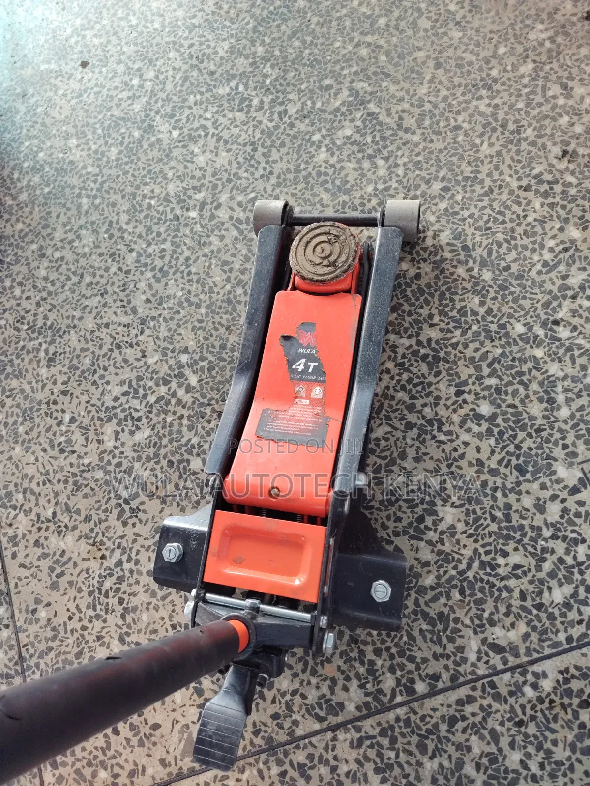 Car SUVs and Light Truck Lifting Trolley Jack Machine 4tns