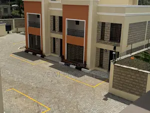3bdrm Mansion in Thogoto for sale