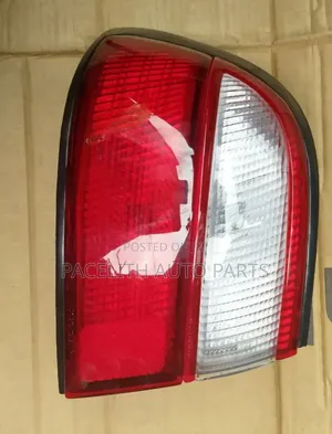 Tail Lamp/ Tail Light Nissan Sunny B14