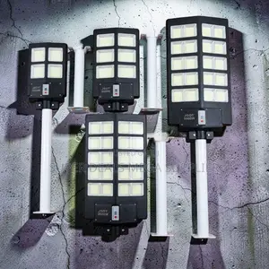 Clearance Prices LED 1000W,2000W,3000W,5000W Watts Solar Street Lights