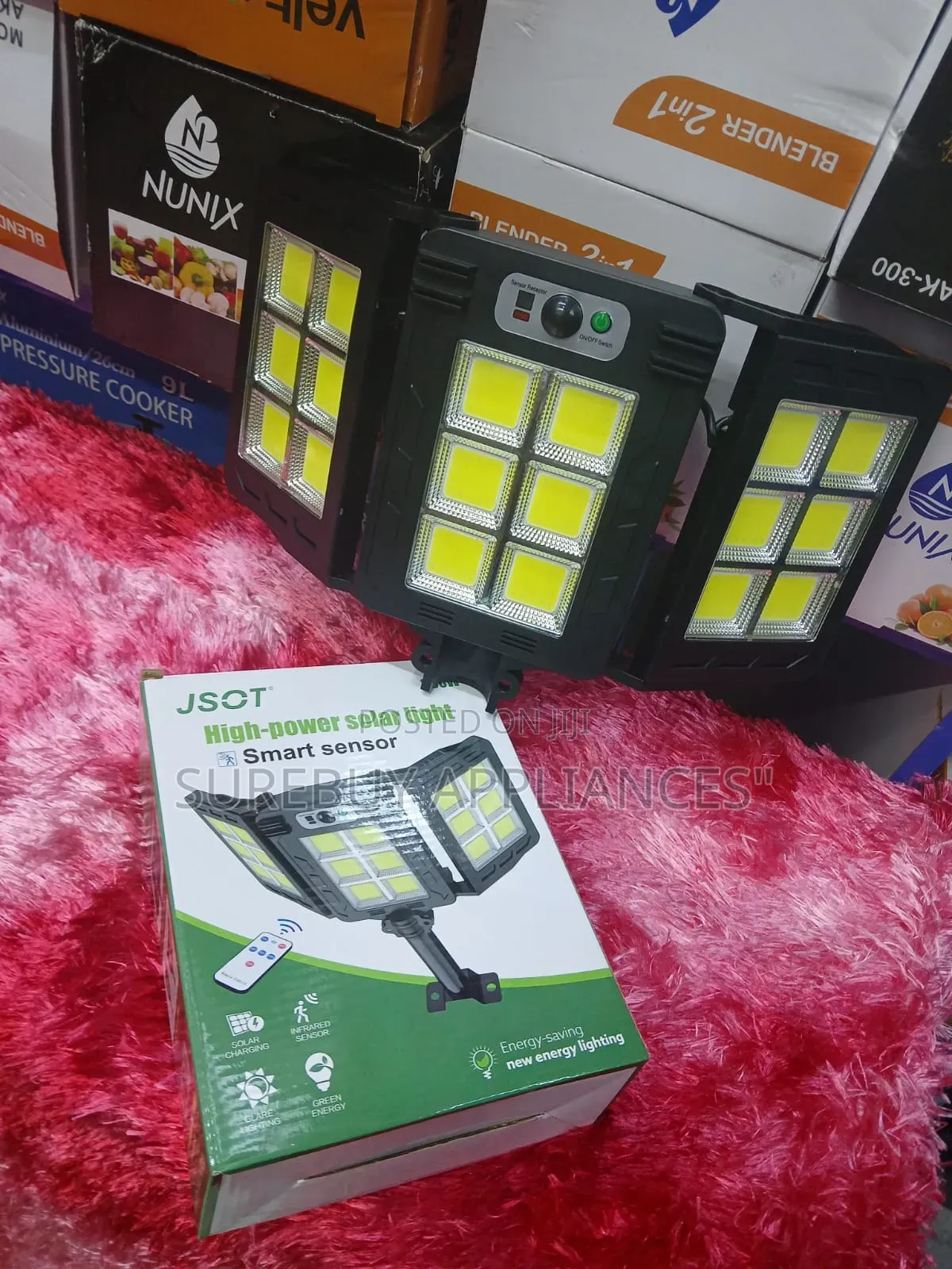300 Watts Solar Light