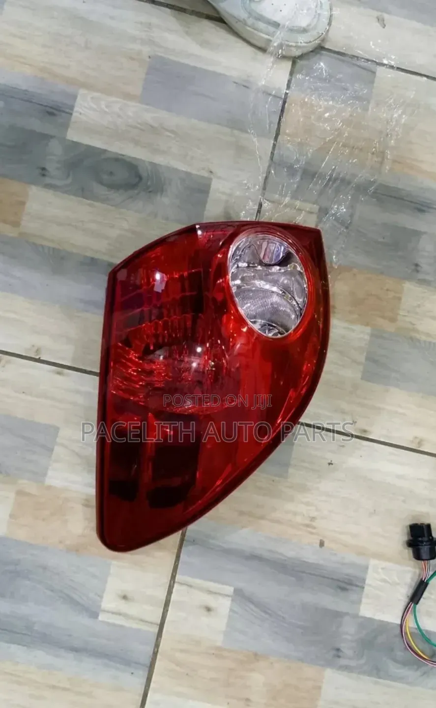 Tail Lamp/ Tail Light Nissan Y12/ Wing Road,