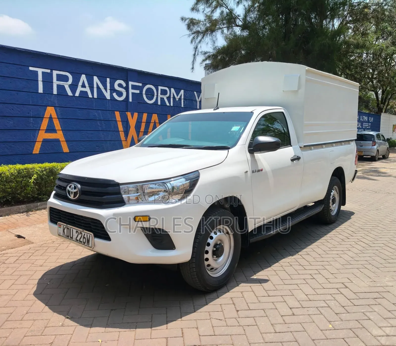 New Toyota Hilux 2025 White