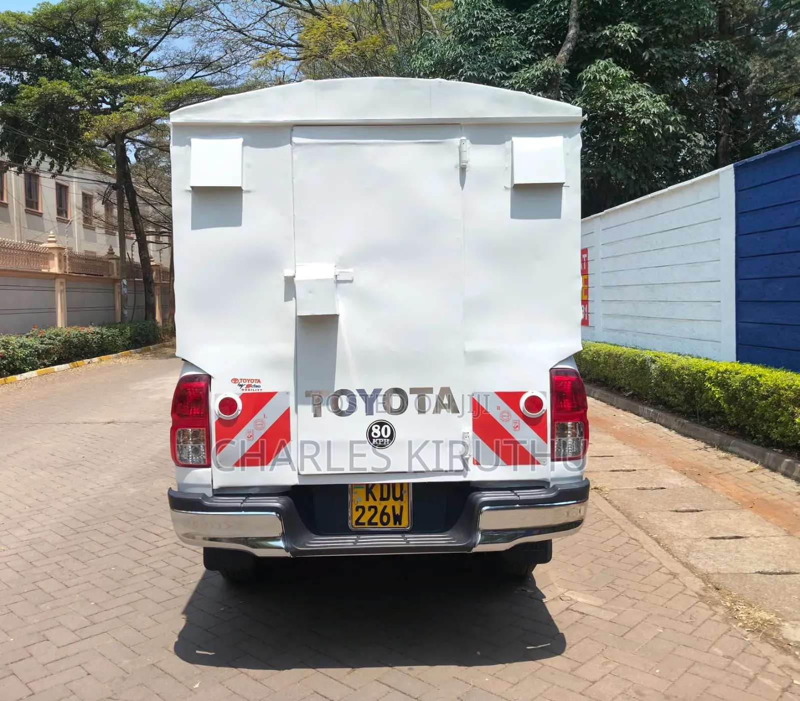 New Toyota Hilux 2025 White