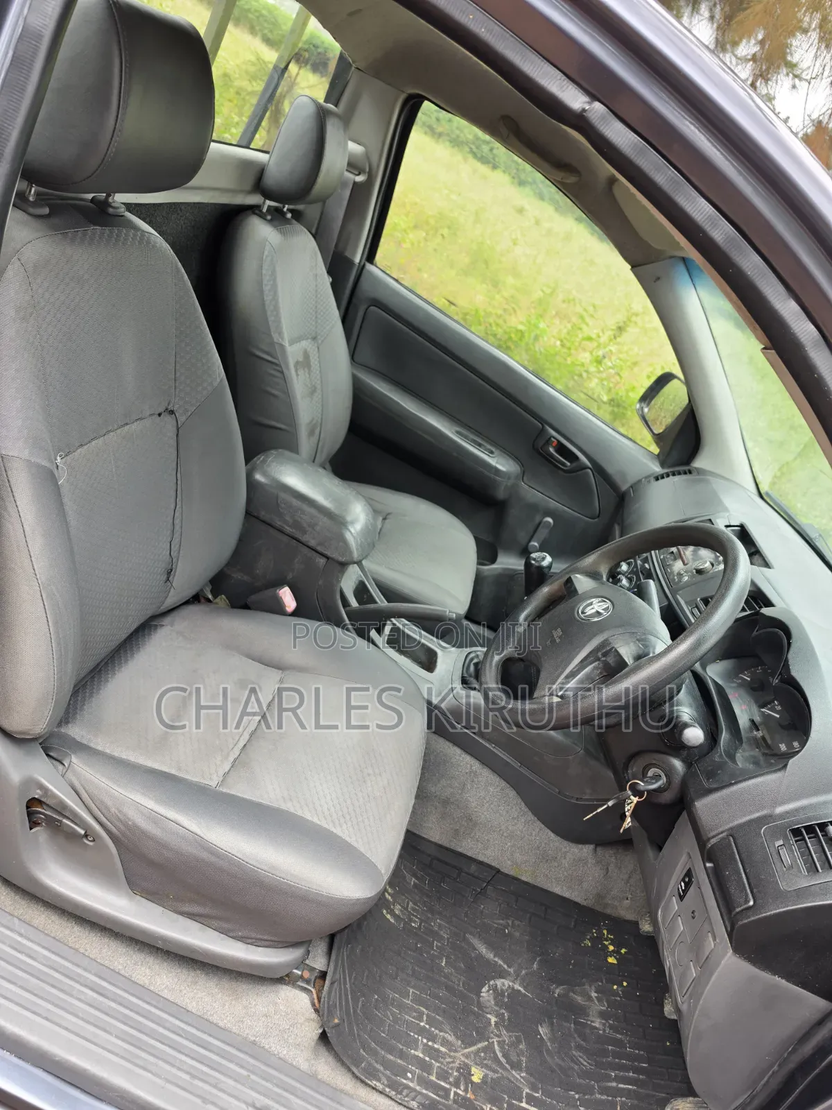 New Toyota Hilux 2025 White