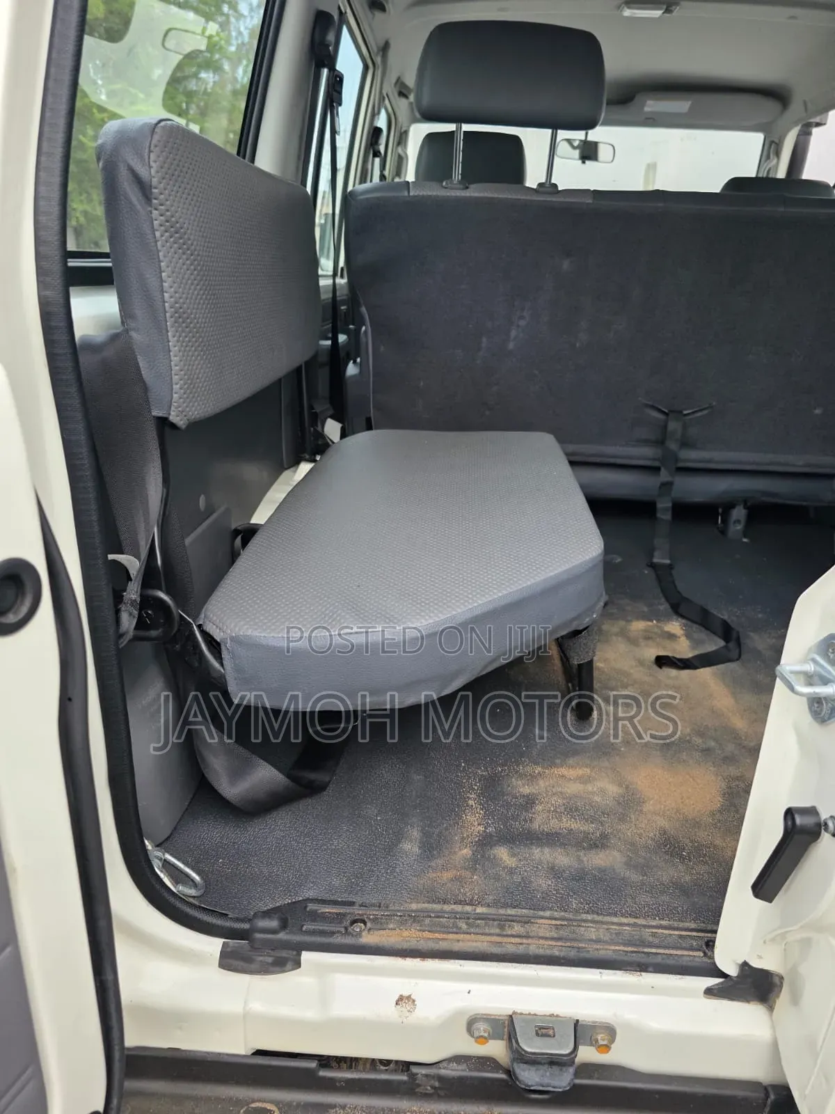 Toyota Land Cruiser 2022 White