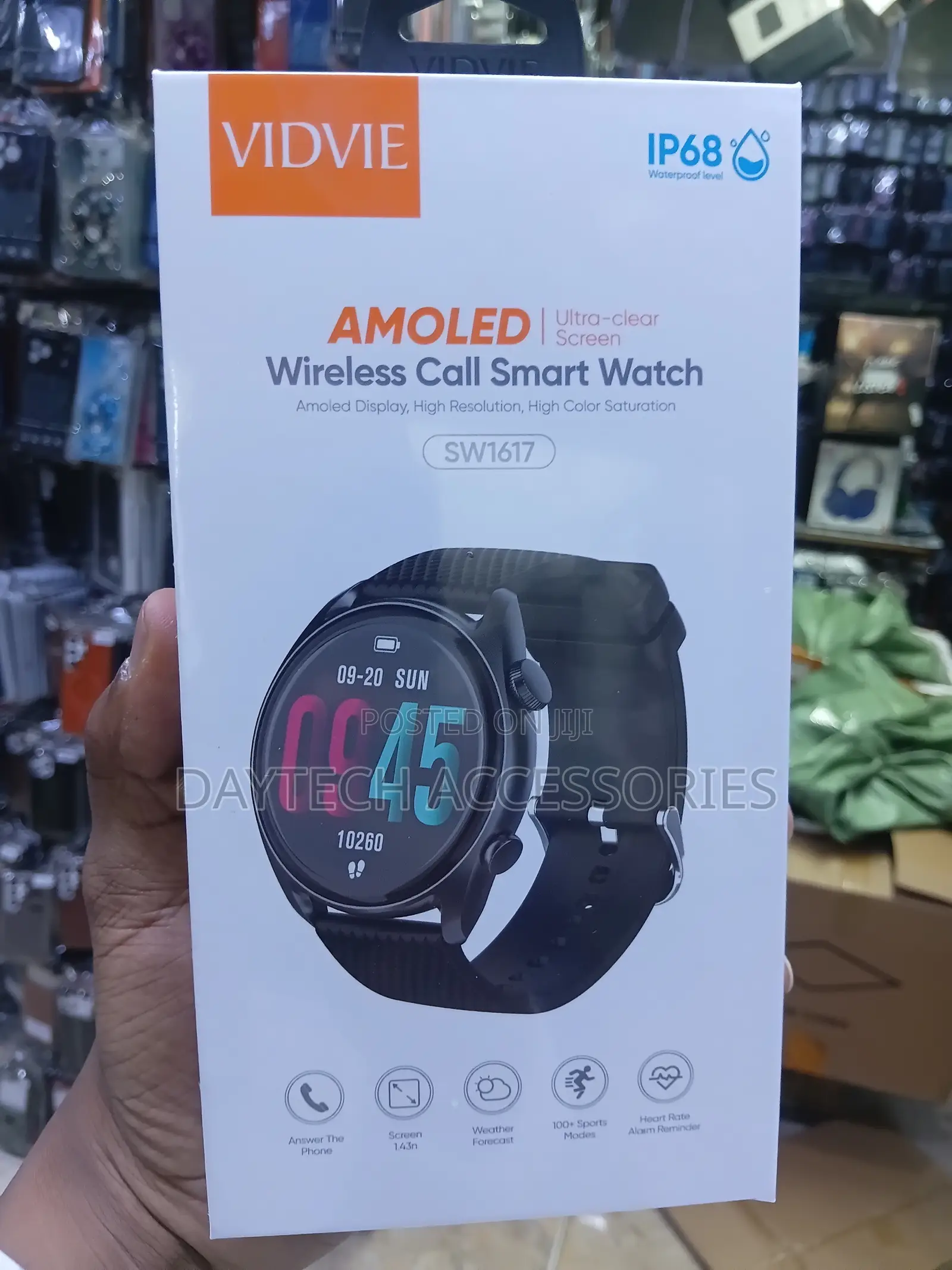 Vidvie SW1617 Sporty Smartwatch Featuring a 1.43-Inch AMOLED Display.