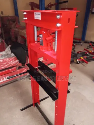 Heavy Duty 20 T Press Machine