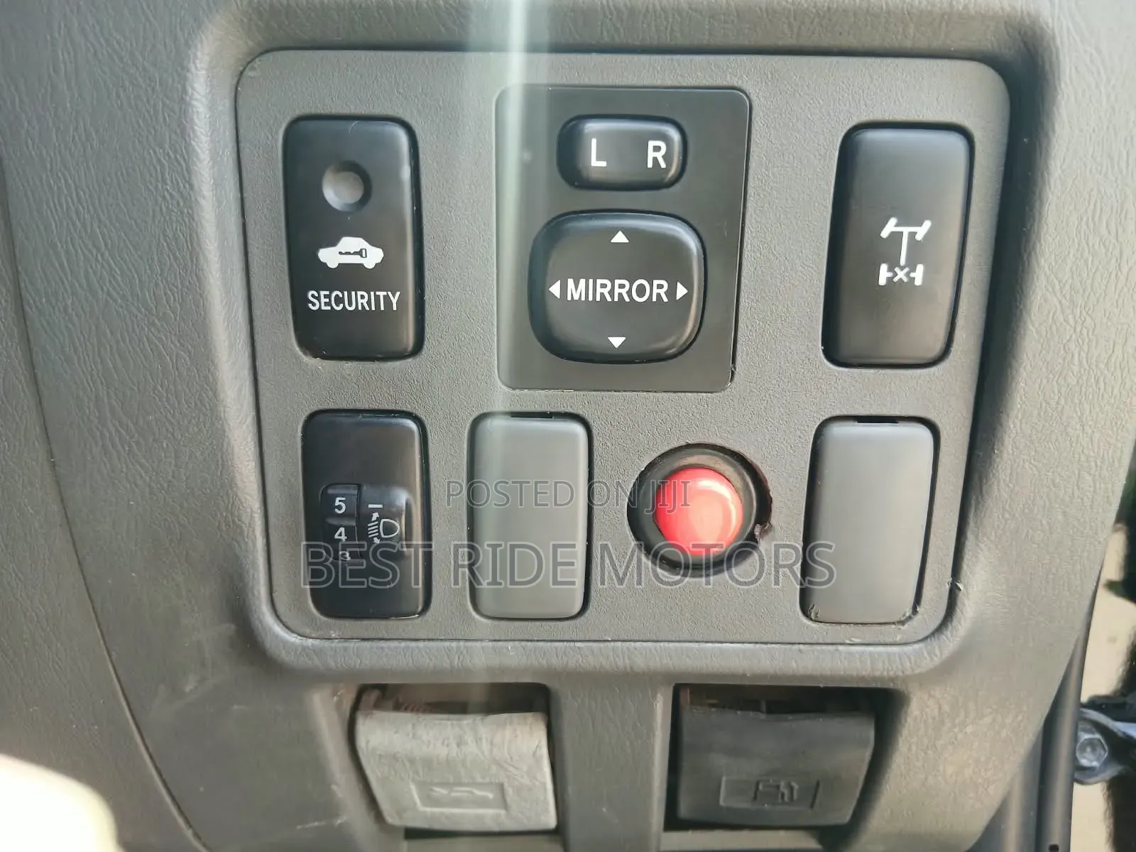 Toyota Hilux 3.0 D-4D 4x4 2012 Black