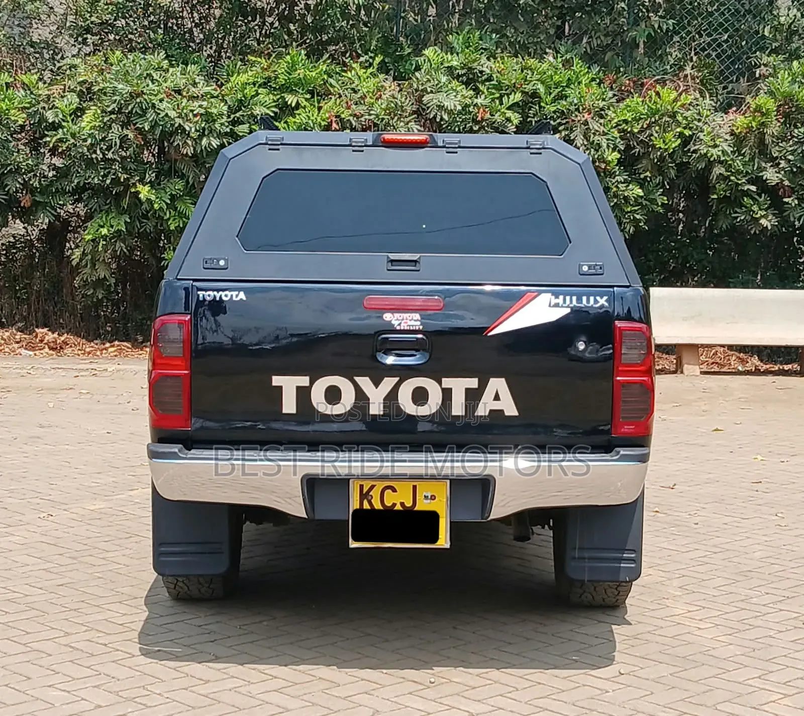 Toyota Hilux 3.0 D-4D 4x4 2012 Black