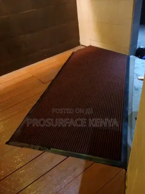 Luxury Ribbed Entrance Mat – KSH 2,999