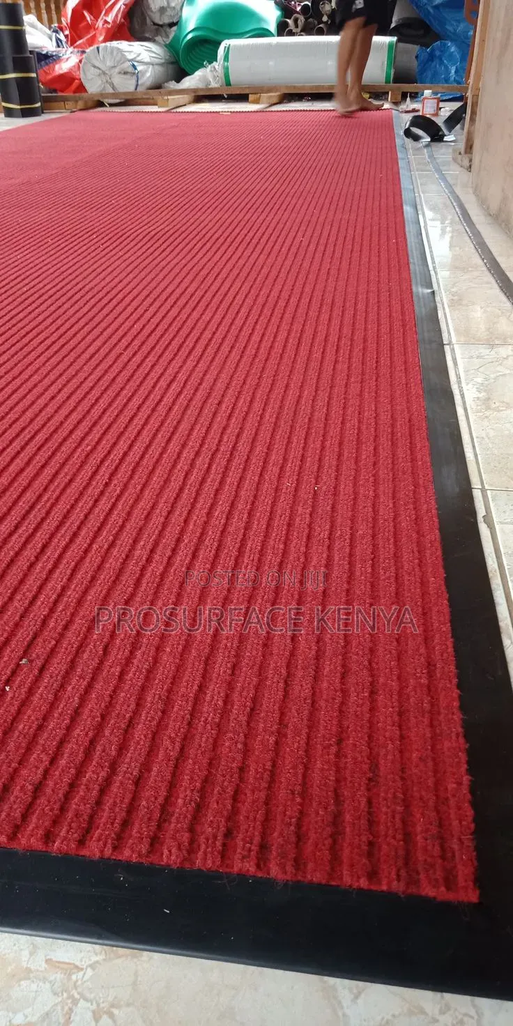 Luxury Ribbed Entrance Mat – KSH 2,999